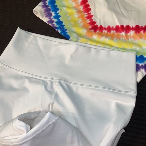 PowerHold by Fabletics Pride Collection New without Tags - Picture 2 of 10